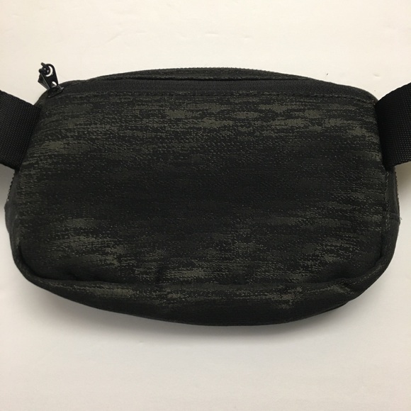 Lululemon Everywhere Belt Bag Black Orange Crossbody Fanny Pack - Picture 5 of 10